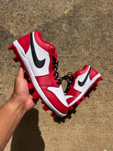 Air Jordan 1 low Chicago baseball cleats size 12