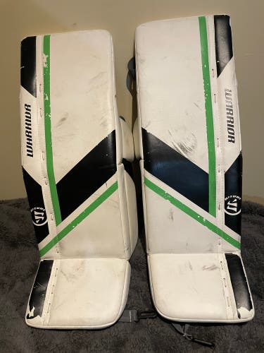 24" Warrior Ritual g6 Goalie Leg Pads (Used)