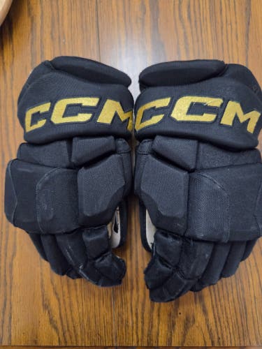 CCM HG4PC Gloves 14" Pro Stock (Used)