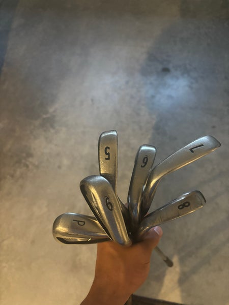 Barely Used Men's 2018 Titleist 718 AP1 Right Handed Iron Set (Used)
