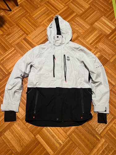 Montec Fawk Men's Insulated Ski & Snowboard Jacket - Size XL - Light Gray/Black