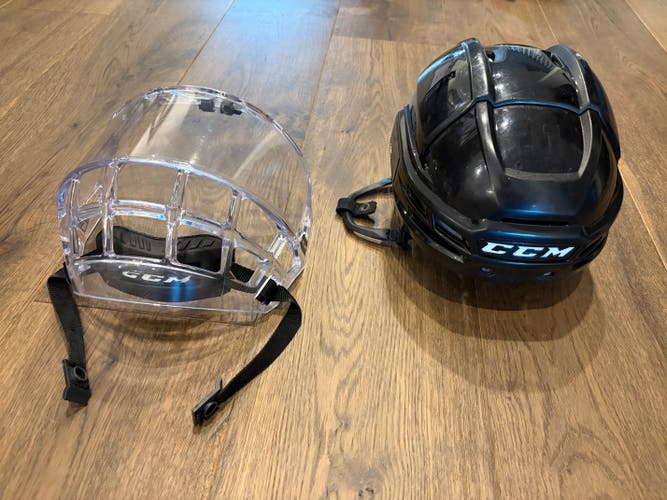 Small CCM Super Tacks X Helmet Pro Stock + CCM Fishbowl (Used)