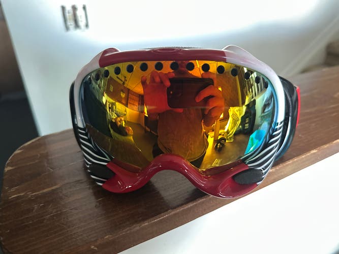 Unisex Oakley Ski Goggles Medium (Used)