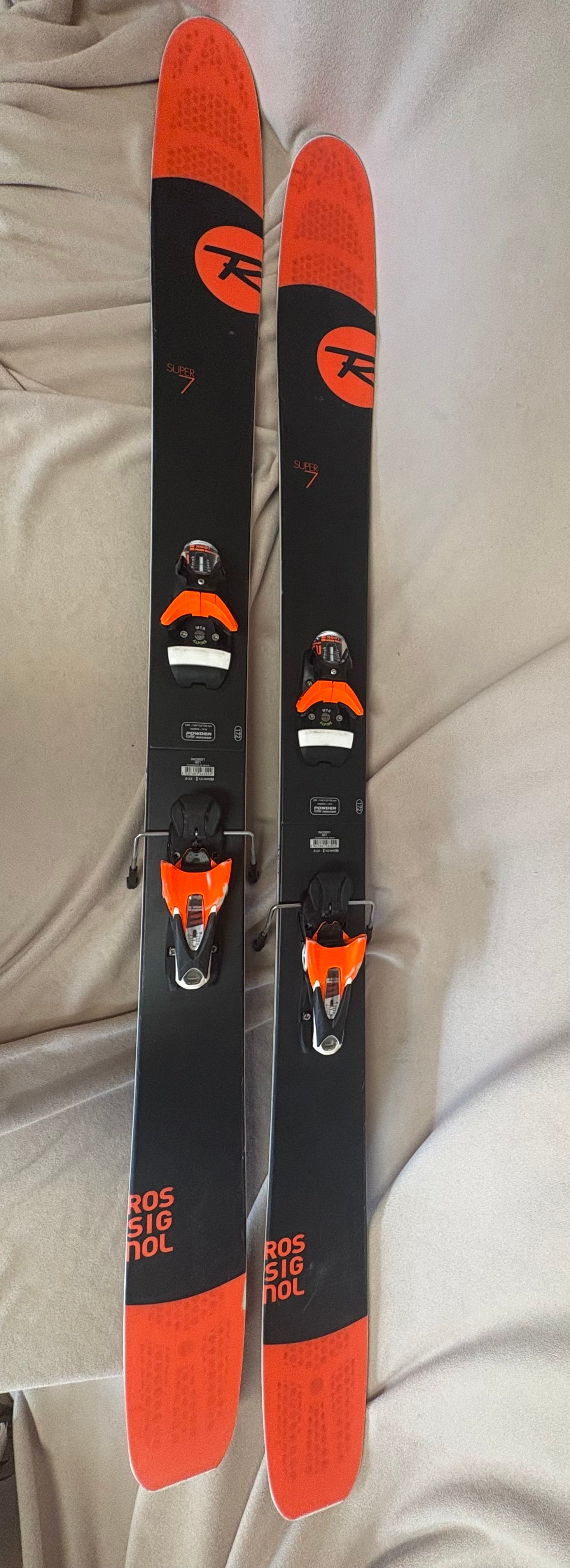 Unisex 2012 With Bindings Rossignol Super 7 Powder Skis 188