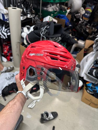 Small Bauer Re-Akt 150 Helmet (Used)