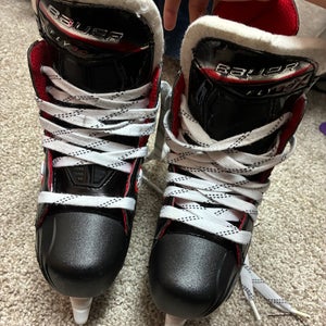 Bauer Vapor Fly30 Hockey Skates Regular Width Size 1 (Used)