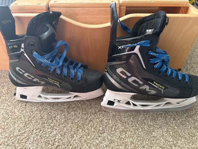 Black 2024 CCM Tacks XF 70 Hockey Skates Regular Width Size 3.5 (Used)