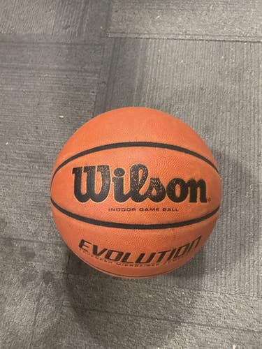 Used Wilson Basketball Adult Indoor 11614-S000239171