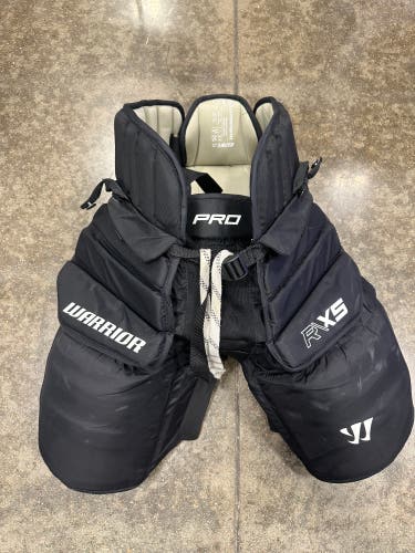 Black Intermediate Medium/Large Warrior Ritual X5 Pro Hockey Goalie Pants (Used)