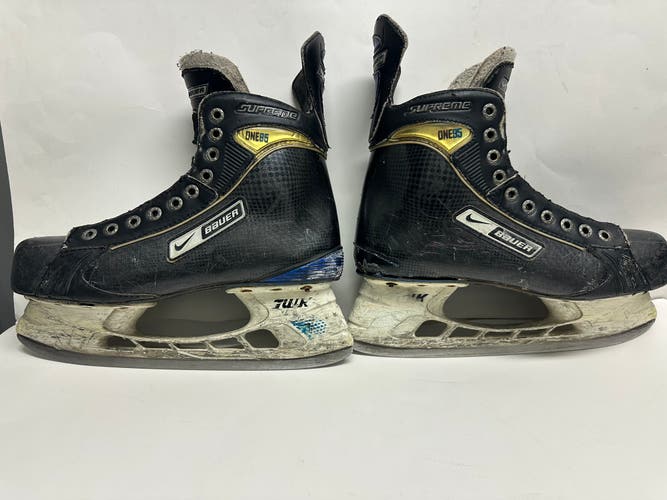 2008 Nike Bauer Supreme One95 Hockey Skates Regular Width 9 EE, made in Canada