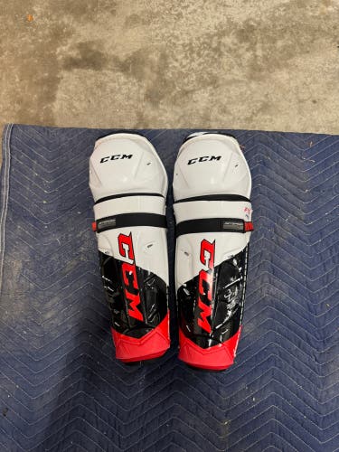 NHL CCM JetSpeed FT4 Pro 14" Shin Pads Pro Stock (Used)