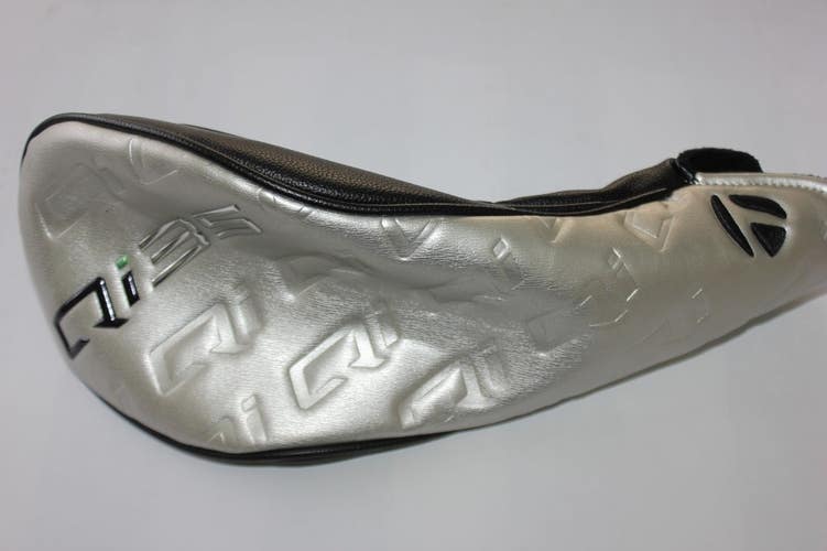 TALYORMADE Qi35 DRIVER HEADCOVER