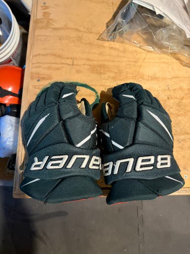 Bauer Vapor X Gloves 14" Pro Stock (Used)