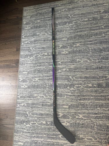Senior Bauer Vapor Flylite Left Hand Hockey Stick P88 65 Flex (New)