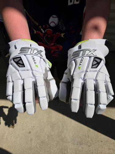 STX Cell vi Lacrosse Gloves (Used)