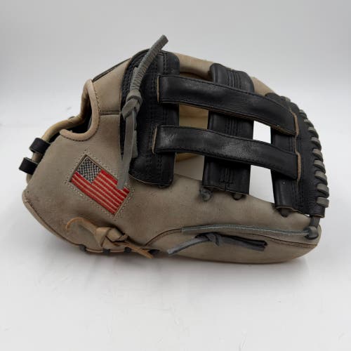 Worth Liberty advanced 13.5 outfield softball Baseball Glove