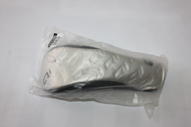 NEW TALYORMADE Qi35 HYBRID HEADCOVER