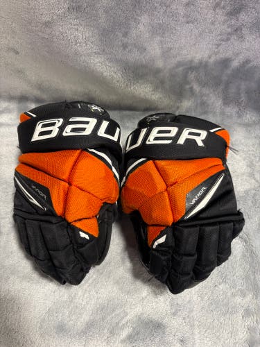 Black Bauer Vapor 2X Pro Gloves 10" (Used)