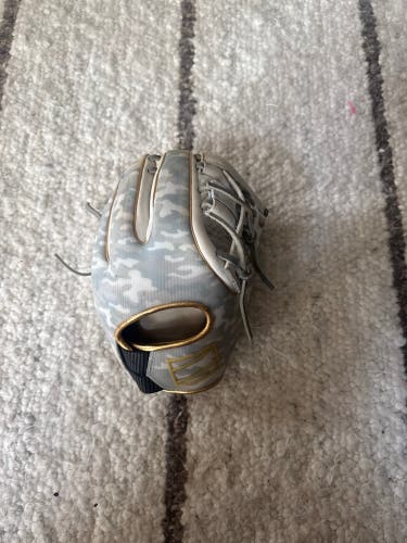 Rawlings REV1X RH Infield Baseball Glove 11.5" (Used)