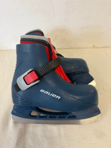 Blue Bauer Lil Champ Hockey Skates Regular Width 8 (Used)