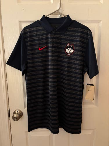 UConn Golf Shirt - Men’s M