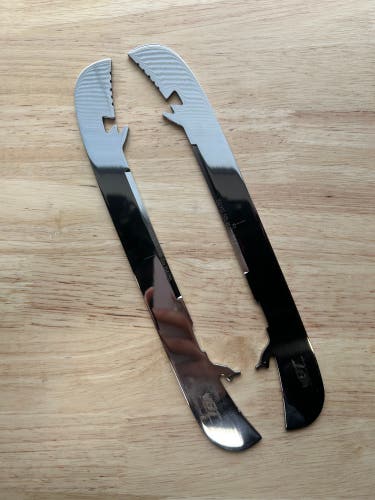 254mm Blade Tech Runners (Fit Bauer PowerFly Holder) Bauer FlyTi Equivalent Montreal Victoire