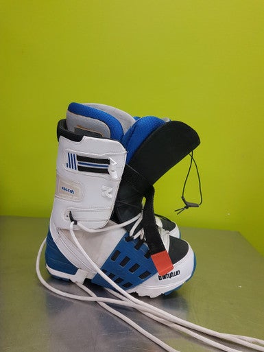 Used Thirtytwo Senior 10 Snowboard Womens Boots 11686-s000014228