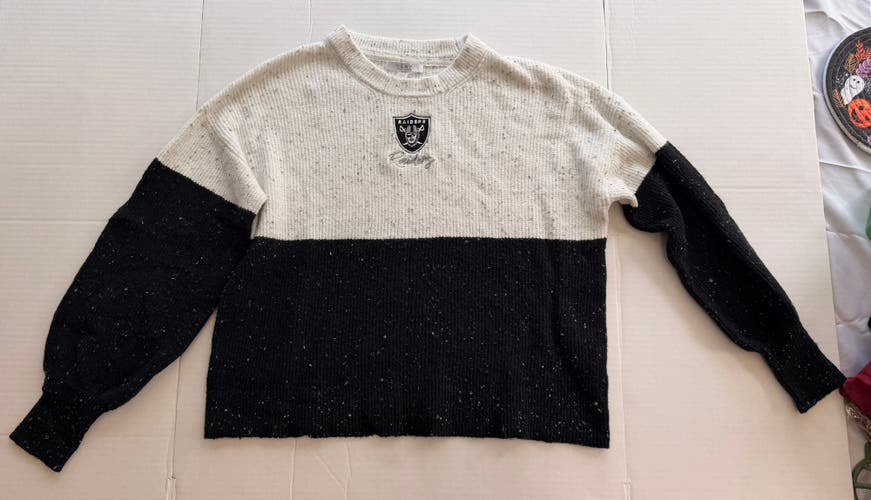 WEAR by Erin Andrews Las Vegas Raiders Colorblock Sweater Womens XL