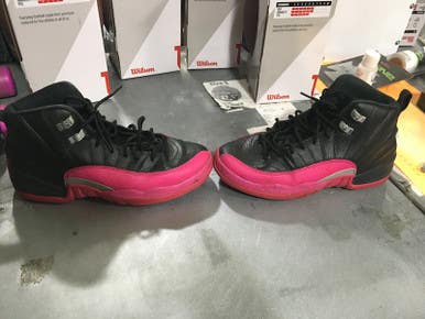 Used Nike Senior 7 Basketball Shoes 11605-s000131596