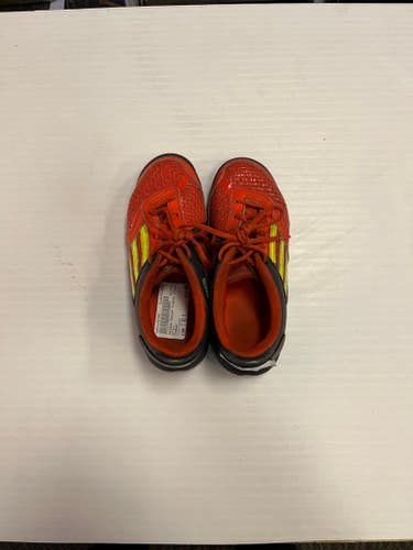 Used Adidas Junior 02.5 Indoor Soccer Indoor Shoes 11860-s000230700