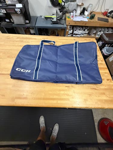 NEW CCM Pro Goalie Carry Bag – 42” | Navy