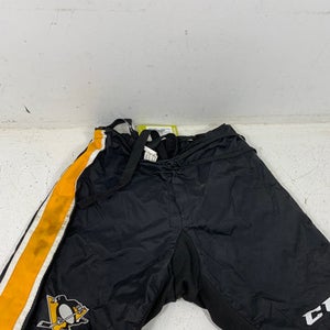 Used Ccm Sm Ice Hockey Bottoms 11339-s000143929