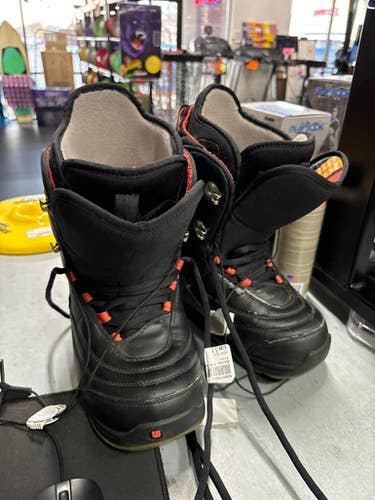 Used Burton Ion Grom Mens Snowboard Boots Black Senior 6 11337-s000374943
