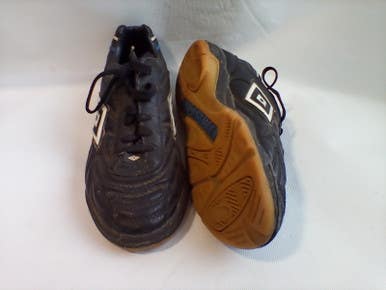 Used Umbro Senior 6 Indoor Soccer Indoor Cleats 11472-s000111911