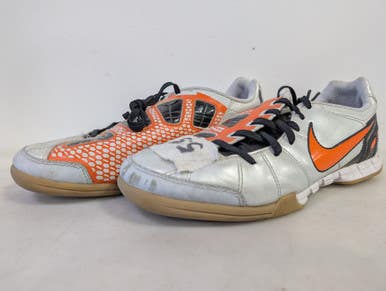 Used Nike Soccer Indoor Shoes Grey Senior 5.5 11727-s000178205