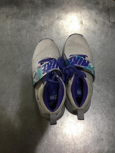 Used Nike Youth 06.0 Basketball Shoes 11605-s000145768