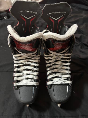 CCM JetSpeed FT1 Hockey Skates Regular Width 6 (Used)