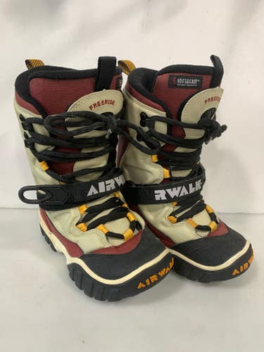 Used Airwalk Freeride Junior 06 Boys' Snowboard Boots 11727-s000163860