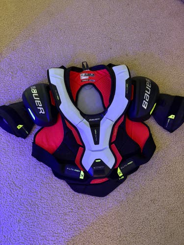 Men's XL Senior Bauer Vapor Xltx Pro Shoulder Pads (Used)