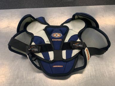 Used Easton Synergy 300 Sm Hockey Shoulder Pads 11339-s000160930