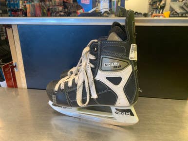 Used Ccm 792 Junior 02 Ice Hockey Skates 11339-s000161846