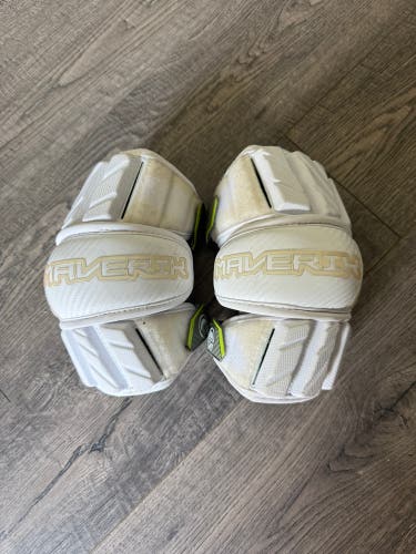 Large Adult Maverik Max Arm Pads (Used)