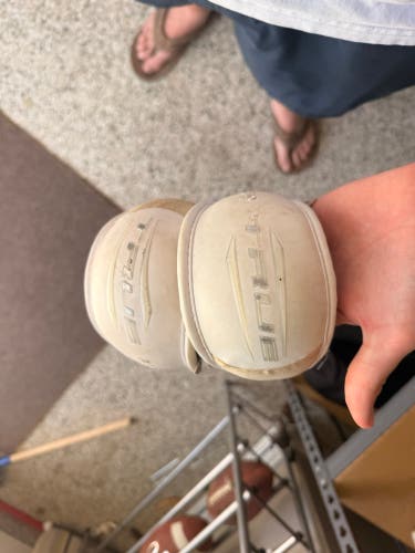 Medium/Large Adult True Arm Pads (Used)