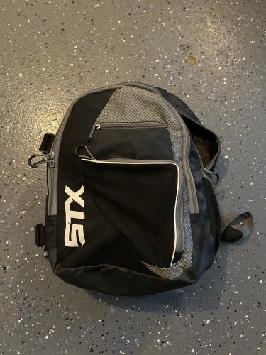 Black Boys Large/Extra Large STX Backpack (Used)