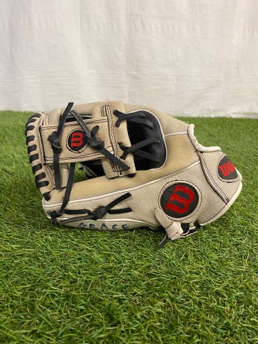 Wilson A450 LH Baseball Glove | 11.5"