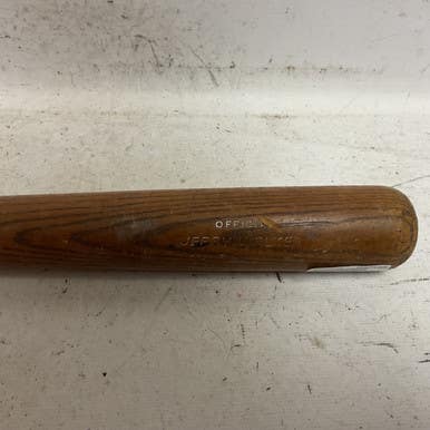 Used Spalding SPALDING JERRY WALKER MODEL BB/SB Wood Bat 34" 11855-S000206198