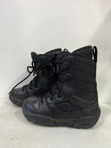 Used Nitro Vandal Junior 02.5 Boys' Snowboard Boots 11727-s000174432