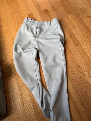 Gray Unisex Small Youth Mizuno Game Pants (Used)