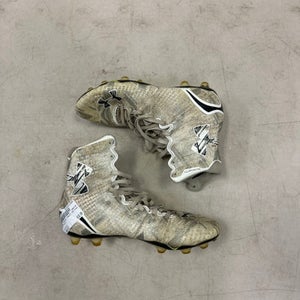 Used Under Armour Senior 8 Football Cleats 11860-s000263447
