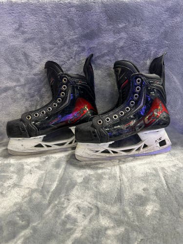 Junior CCM JetSpeed FT8 Pro Hockey Skates Regular Width Size 3.5 (Used)